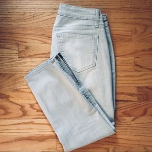 Old Navy Gray Cropped Ankle-Zipper Jeans